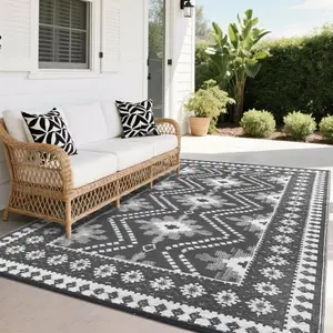 9x12 Gray White Waterproof Outdoor Plastic Straw Mat Reversible Patio Carpet, Stain Resistant Portable RV Camping Rug, Geometric Outside Floor Cover for Porch Deck Garden Poolside Yard Picnic