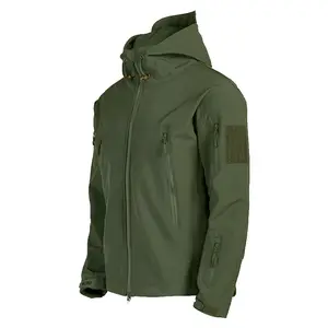 Men's Fashion Olive Green Tactical Softshell Jacket - Military Style, Multi-Pocket Design, A Must-Have for Tactical Streetwear & Outdoor Gear