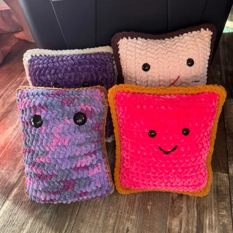 DIY Crochet Pop Tart Plush Kit | Full Size Amigurumi Plushie Kit | Beginner Friendly | Choose Frosting Color | Includes Yarn & Tools
