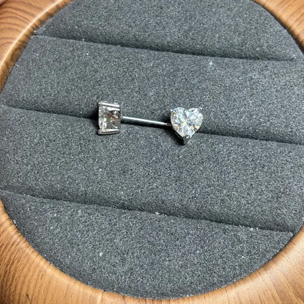 2ct moissanite earrings S925 2ct moissanite earrings S925