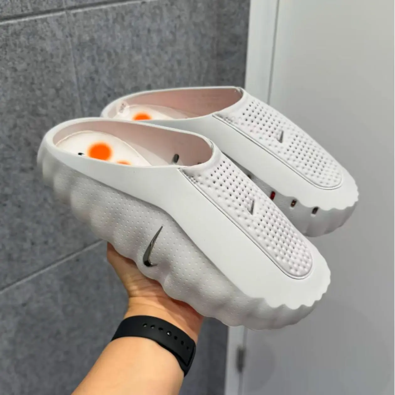 Light Off‑White EVA Slide Sandals, Textured Upper Cushioned Footbed Indoor Outdoor Comfort Recovery Slippers
