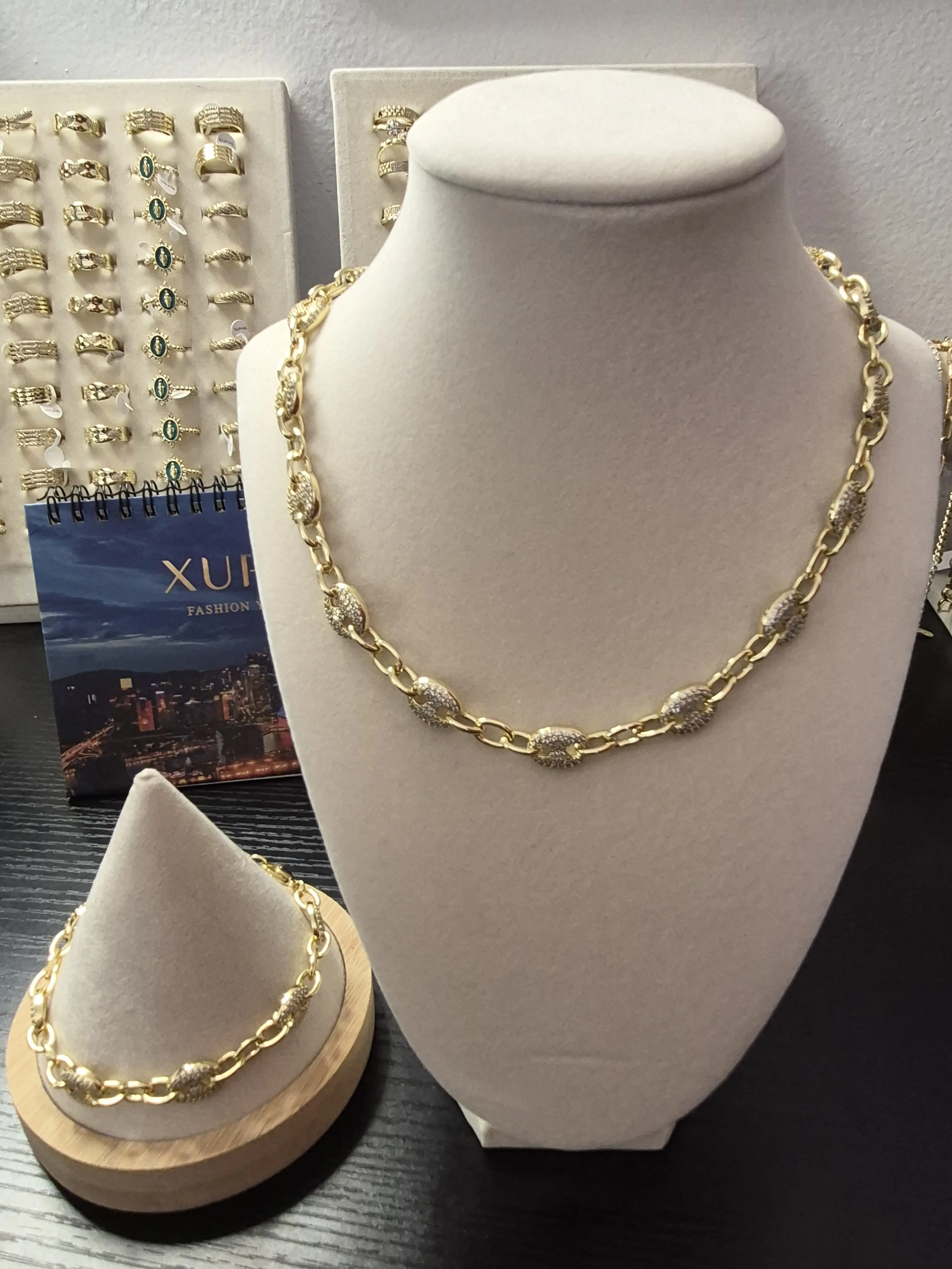 Xuping Gold Laminated 14k Chain Necklace & Bracelet Set