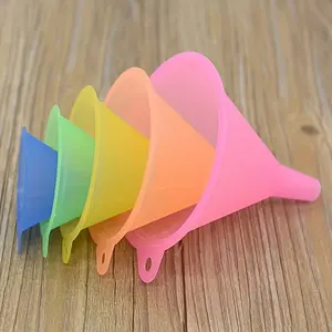 5-piece set of colorful plastic funnels - multifunctional kitchen and dining tool, suitable for milk, wine, oil, juice, honey sauce, Kitchen Utensils Set