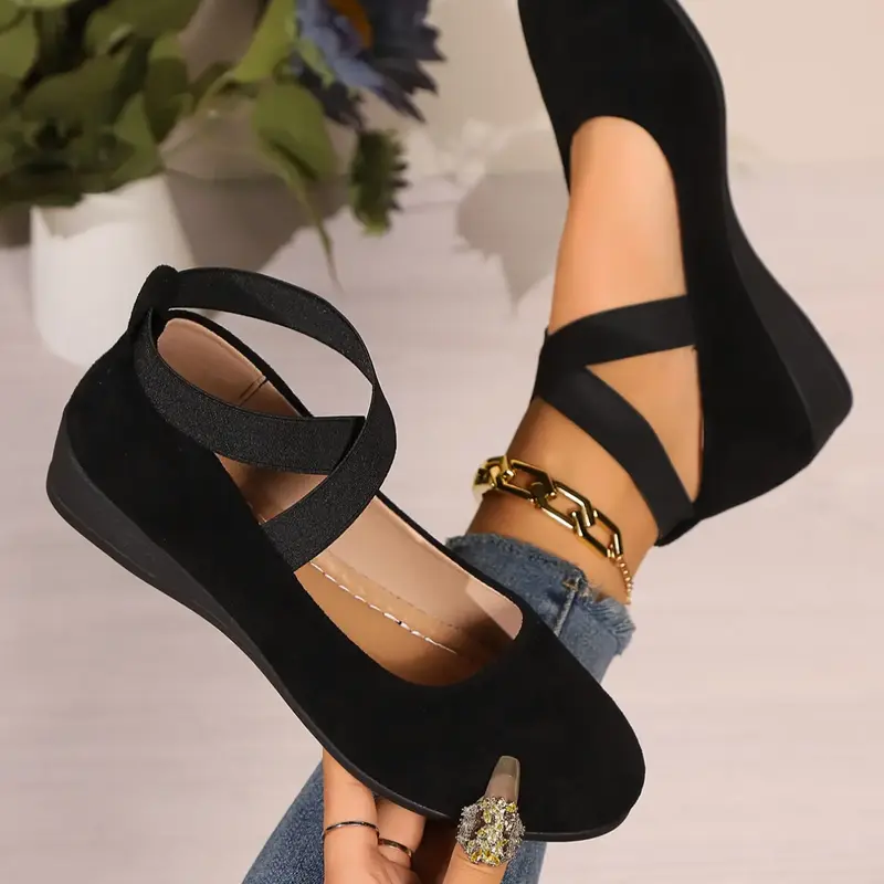 【Black Friday】Soft Wedge-Heel Shoes for Women, Fashionable and Elegant Faux Suede Closed-Toe Design, Comfortable Footwear for Day-to-Night Wear