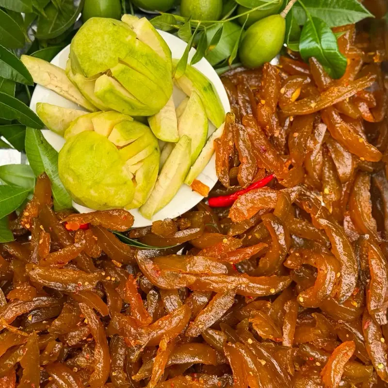 DRIED AMBARELLA WITH CHILI SALT 300g - Cóc Tách Hạt Sấy Muối Ớt 300g