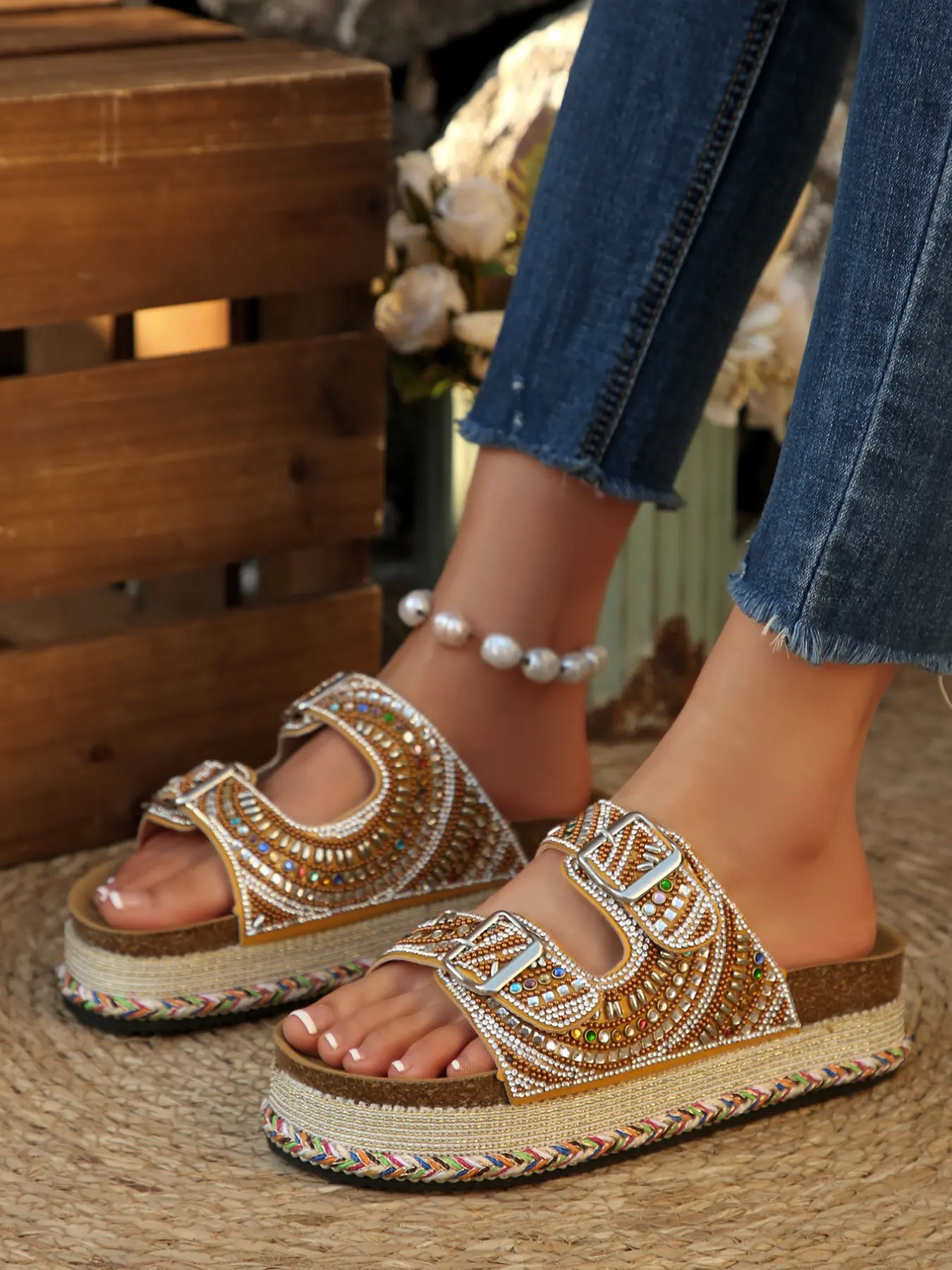2026 Summer New Bohemian Ethnic Style Double Buckle Rhinestone Bead Thick Sole Slippers, Women's Outdoor Soft Wood Sandals