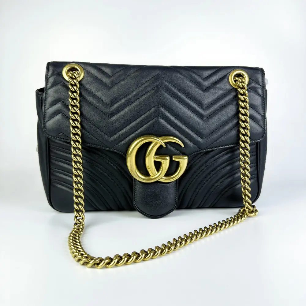 Pre-owned GUCCI GG Supreme Marmont Medium Shoulder Bag, Black Chevron Quilted Leather【1002】
