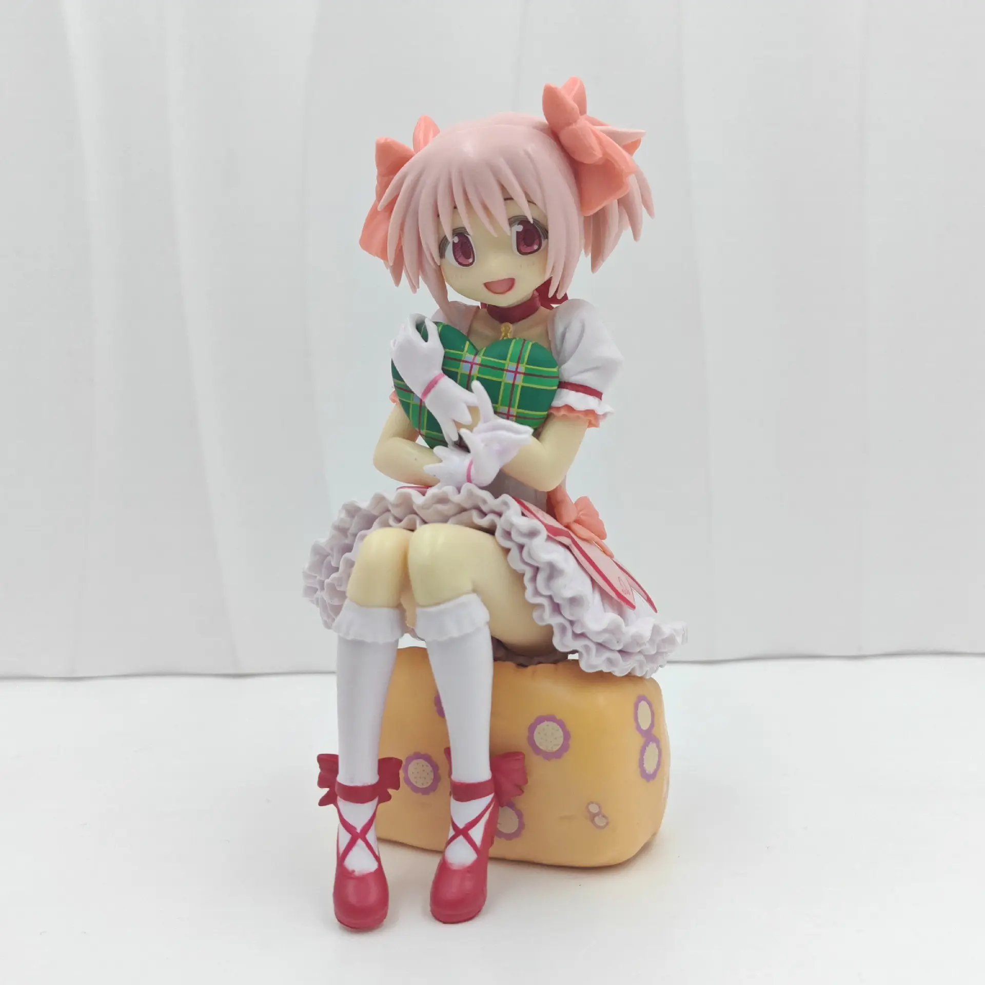 New Magic Girl  , Anime Witch Rikka Statue, Collectible Display Piece, Perfect Gift，Sitting and Standing Desk Model Figurine Decoration, Magical Girl, Desktop Statue, Figurine Collectibles, Collectible Figurines