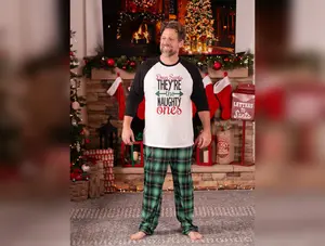 PatPat Christmas Letter Contrast Top and Plaid Pants Family Matching Pajamas Sets (Flame Resistant)