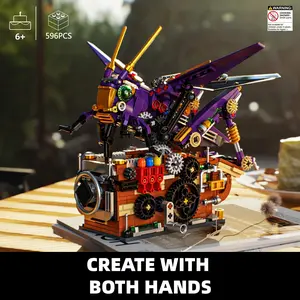 Mechanical Grasshopper Building Blocks Toy, Creative Desktop Ornament, Educational Assembly Toy for Adults & Teens