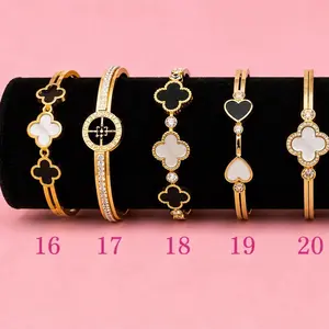 Living boujee Braclets Gold-Plated Cuban