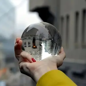 Elegant Glass Reflection Ball - Crystal Clear Decorative Sphere for Home & Office, Perfect for Photography & Tabletop Display, Ideal Gift for Christmas & Valentine's Day