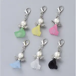 6 Counts Quick Release Cute Angel Charm Keychain Set with O Rings, Small Carabiner Clip for Keys Car keychain, Random Color