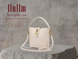 URBANKEY BUCKET BAG - SMALL CROSSBODY TOTE BAG-CHICAGO WHITE