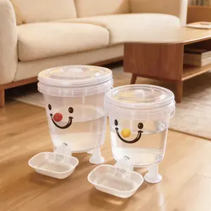 5-10L Large Capacity Automatic Pet Water Dispenser, Automatic Water Feeder, Automatic Water Bowl, No Charging Required, Easy to Clean, Moisture Proof, Indoor/outdoor Use, Modern Design