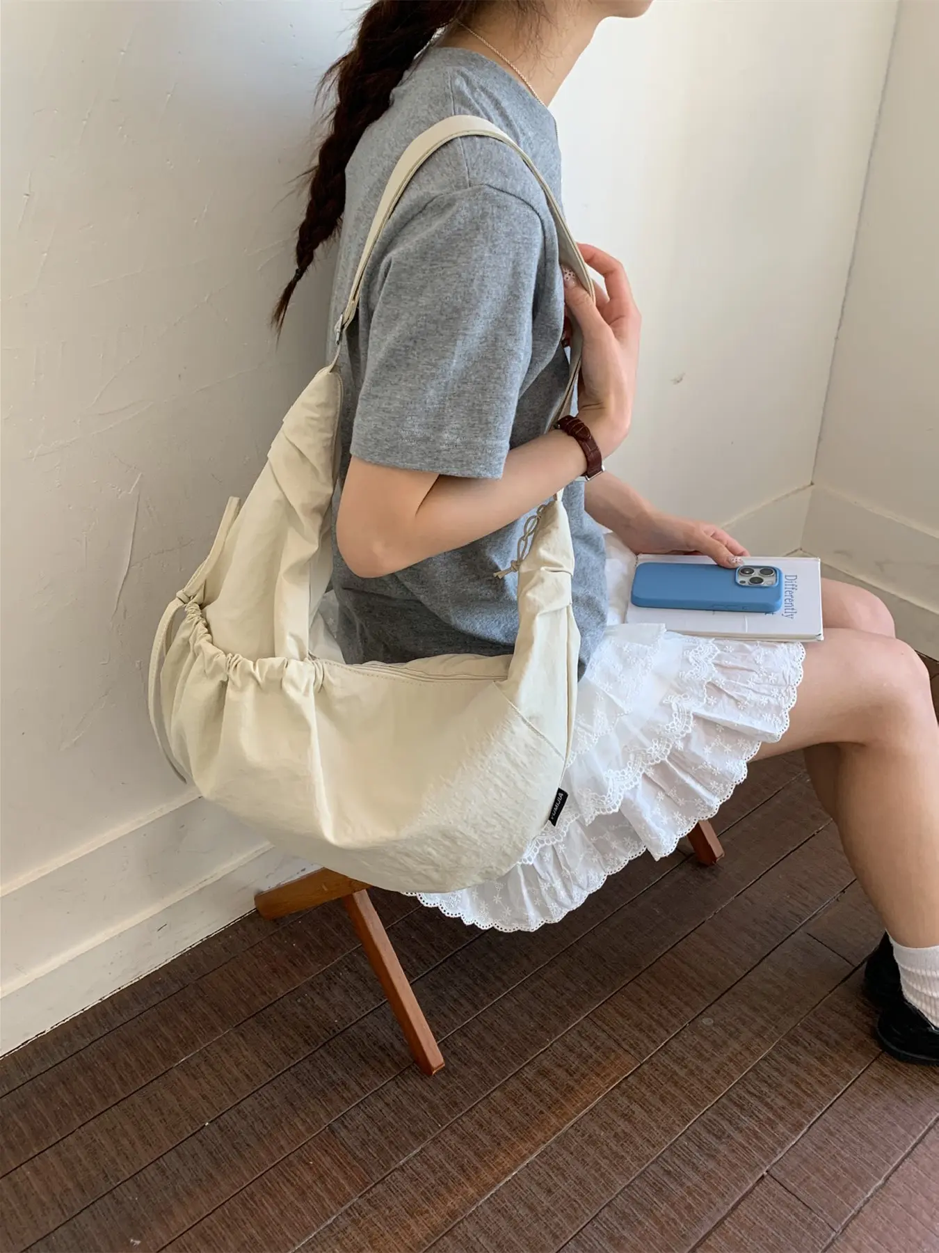 New Korean Style Folded Drawstring Nylon Crossbody Bag, Large Capacity Shoulder Bag, Adjustable Strap, Waterproof, Multi-Color Options