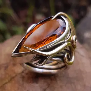 Vintage Hollow Irregular Geometry Oval Brown Crystal Stone Ring for Women Wedding Jewelry Gift Size 6-10