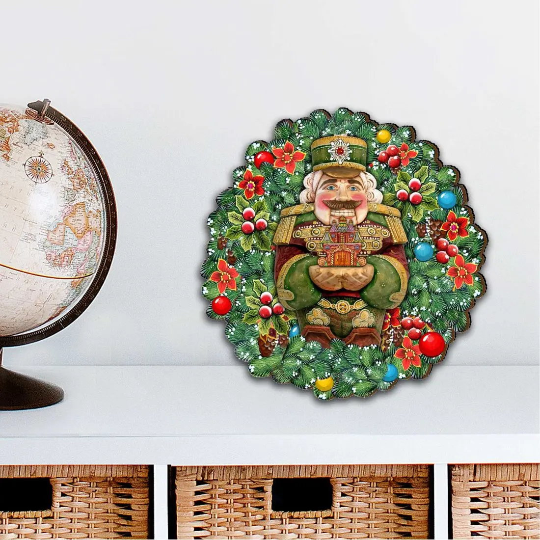 Designocracy 8185321M 12 x 9 in. Nutcrackers Wreath Gift Holiday Outdoor Decor Large Ornaments