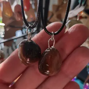Natural Brown Agate Tumbled Crystal 1 Inch Pendant with 18 inch Adjustable Necklace Cord Great for Attracting Mental clarity & focus
