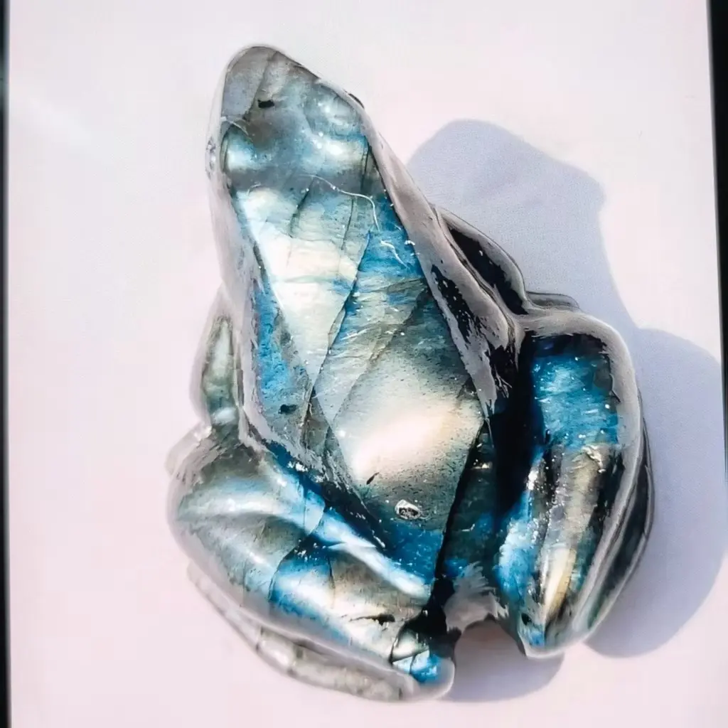 Natural Labradorite Frog Carving - Crystal Healing Figurine, Natural Crystal Home Decor, Spiritual Witch Gift Accessory