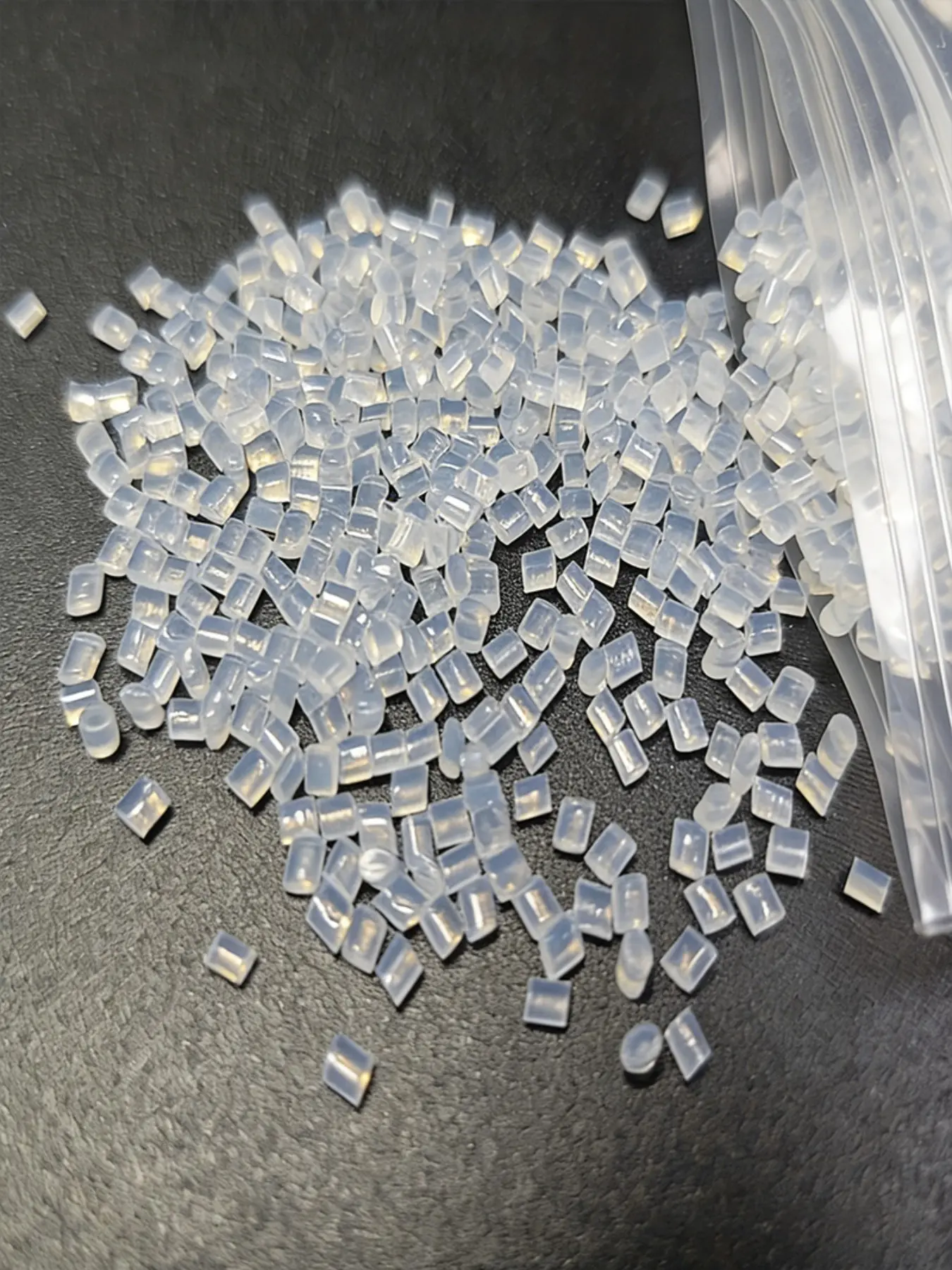 20g High-Quality Italian Keratin Glue, Transparent Hot Melt Keratin Gel, Specialized Hair Extension Adhesive, All Seasons Use