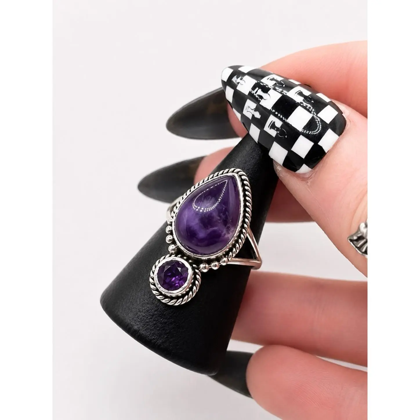 Amethyst ring size 7 925 sterling silver