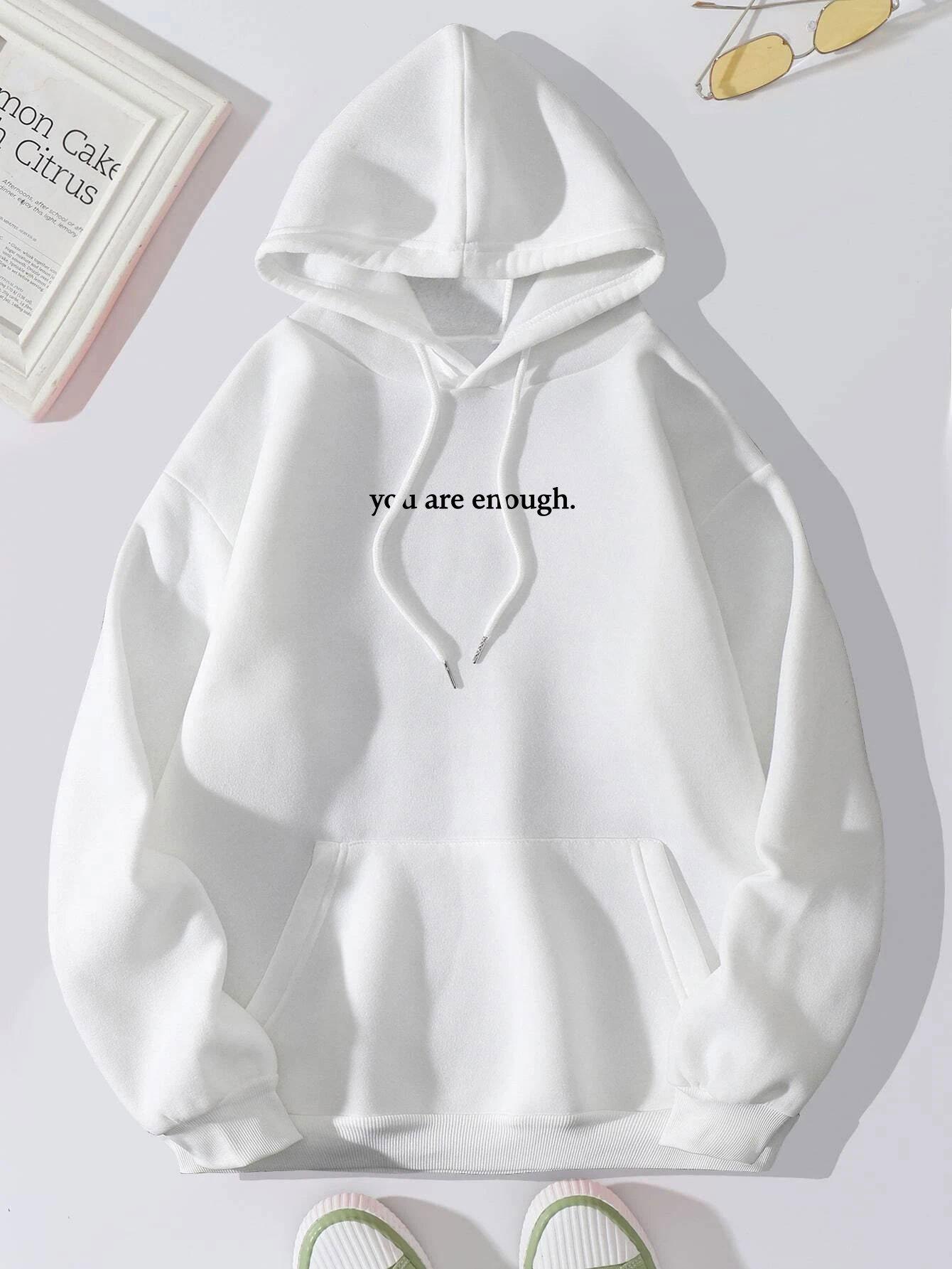 🔥 Trendy & Viral Style “The hoodie every girl needs right now 👀✨” “POV: you finally found the perfect oversized hoodie 🖤.” “This hoodie = comfy + cute 😍”