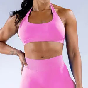 DFYNE Impact Seamless Halter Neck Sports Bra, Medium Support, Stylish Versatile Activewear for Gym & Yoga, 90% Nylon 10% Elastane, True to Size Fitted Design