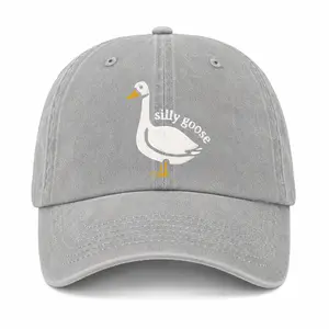Funny Silly Goose Graphic Dad Hat Vintage Washed Cotton Baseball Cap Cute Animal Meme Hat Casual Novelty Gift For Men Women Cute Couple Gift Washed Cotton Adjustable Casual Hat Funny Gift