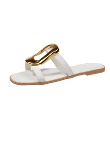 Vintage Classic Large Metal Buckle Sandals for Women, Soft Sole Flat Summer Slippers, High-End Lazy Person Shoes, PU Leather, PVC Sole