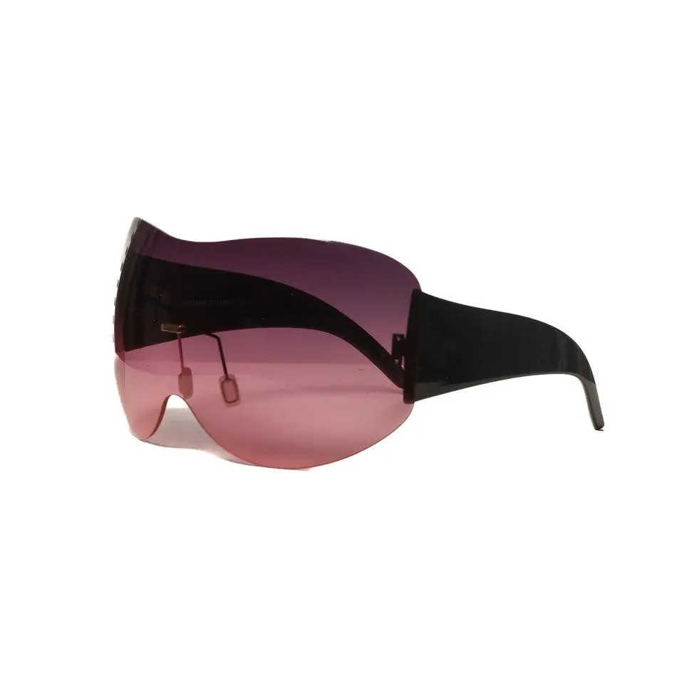 Sweet Stunna Summer Shades - Lightweight and Comfortable Design for a Summer Day
