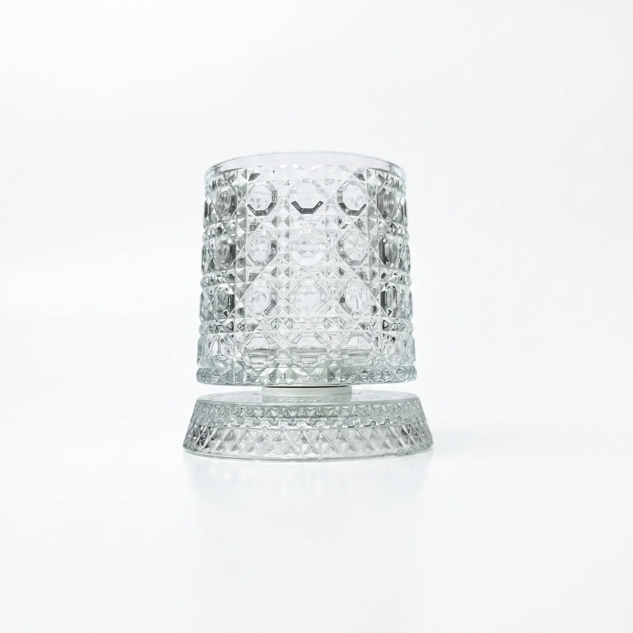Luxury Lead-Free Embossed Rotating Glowing Crystal Wine Cup - Stress-Relief Ambience Piece for Outdoor Camping, Hiking Camp Kitchen Tableware