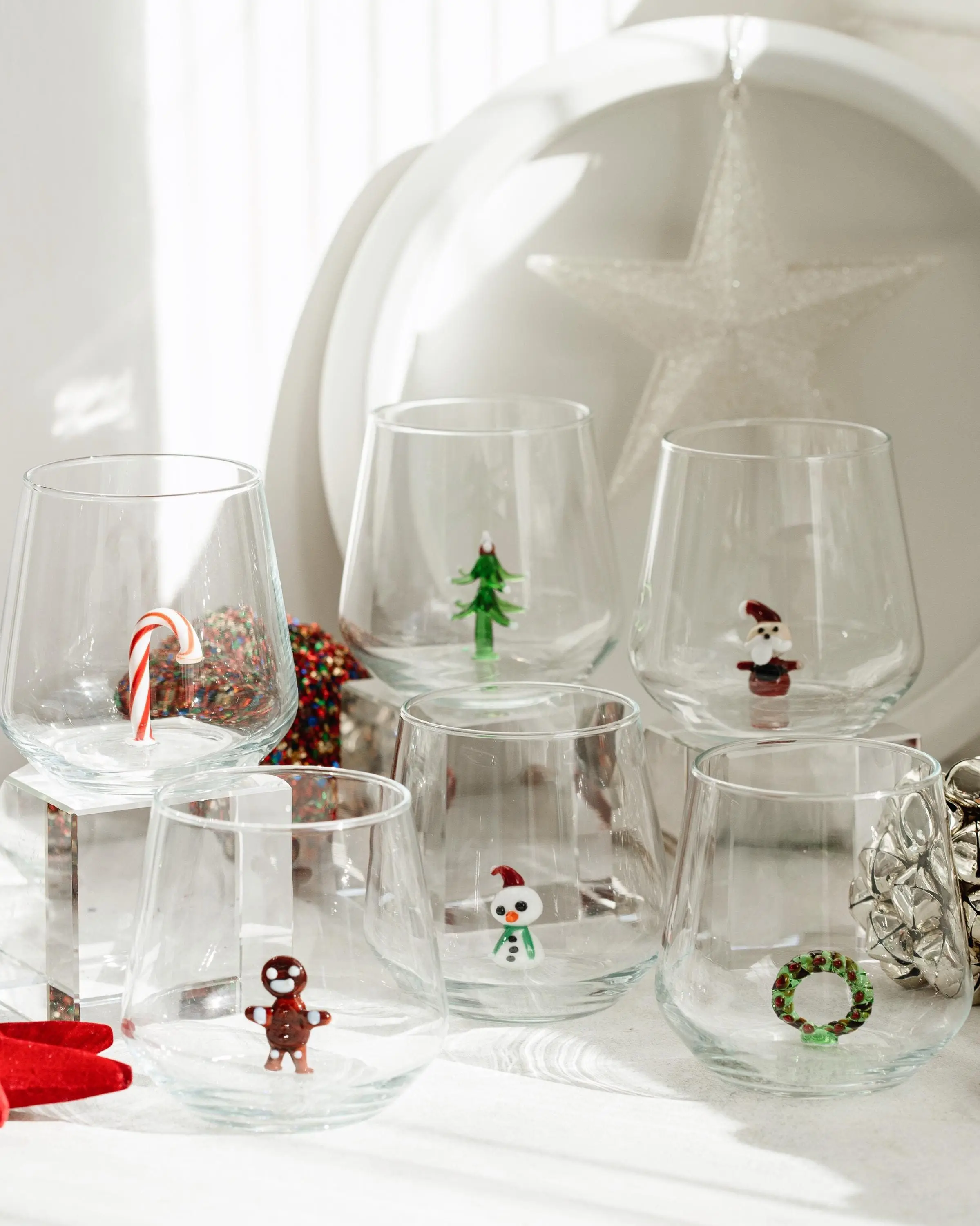 Christmas Theme Drinking Glass Set of 6 with Handmade Tiny Figures, New Year 2025