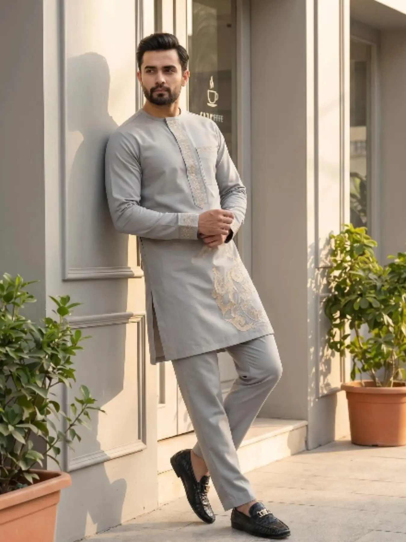 Muslim Men's 2-Piece Set African Boubou Kurta Long Sleeve Embroidered Ethnic Suit, Elegant Formal Wear for Festivals Weddings Parties Gifts