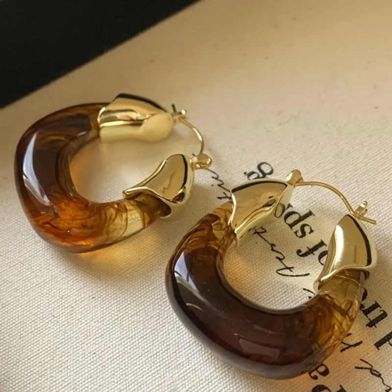 1 Pair of Retro Amber Resin Geometric Square Earrings for Women, Simple Casual Party Vacation Versatile U-shaped Earrings