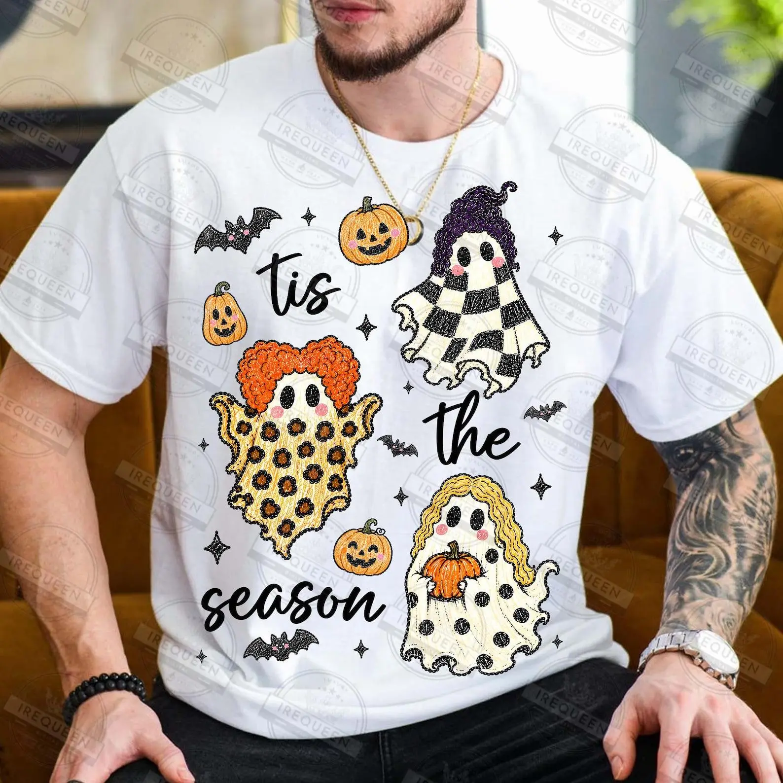 Tis the Season Cute Ghost Halloween Shirt, Witchy Hair Ghost Trio Pumpkin and Bats Graphic Tee, Unisex Comfort Colors T-Shirt