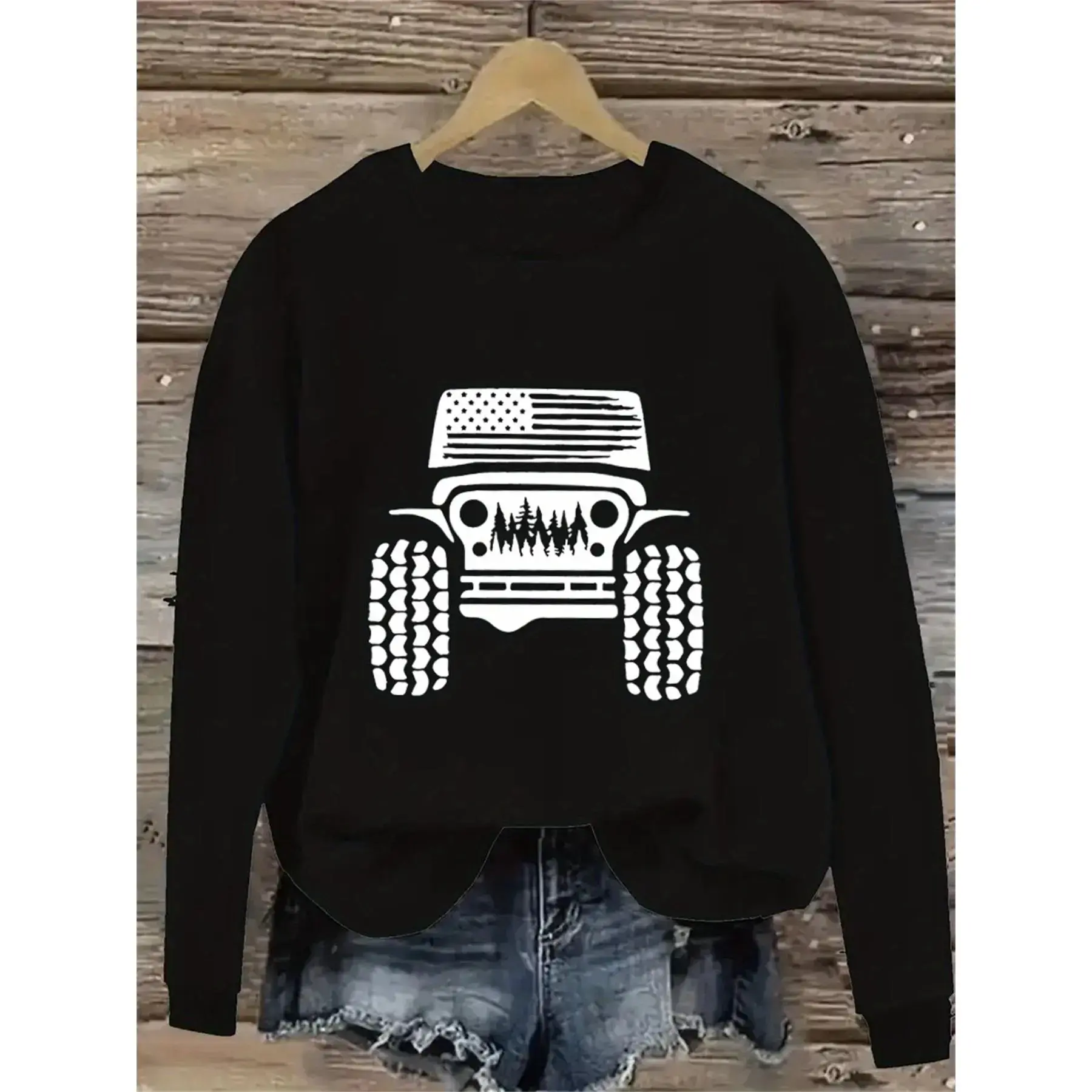 Women's  Crew Neck Sweatshirt - American Flag & Off-Road Vehicle Graphic Print, Cozy Fleece Pullover for Fall Winter, Casual Outdoor Adventure Apparel