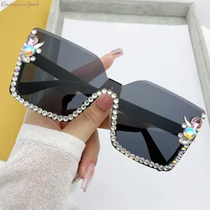 2026 New Oversized Crystal Sunglasses for Women, Bling Rhinestone Trimmed Gradient Shades, UV Protection Square Frame Eyewear, High Fashion Statement Glasses for Parties, Street Style & Vacation