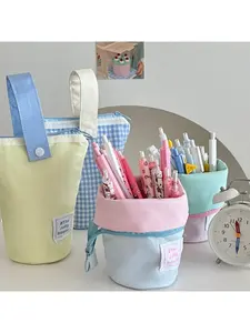 Fashionable and versatile high-appearance pen holder and pencil case, suitable for boys and girls in high school, large-capacity pencil box that can stand upright, stationery bag