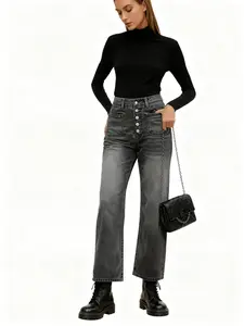 wide hips flared jeans