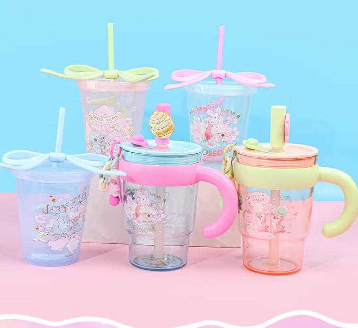 MINISO Disney Sakura Season Series Dun Dun Handheld TRITAN Cup 700mL Winnie the Pooh BPA-Free Drinkware for Cold & Hot Beverages - Bottle