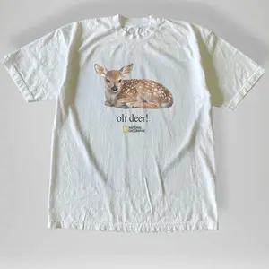 Gildan Men's And Women's T-Shirt, Vintage Style Oh Deer Graphic Tee Cute Baby Deer Aesthetic Shirt, Animal Tee, Unisex Vintage Graphic Tees Gothic Grunge Y2k Emo Scene Amity Affliction Style Clothes Men Women Streetwear Summer