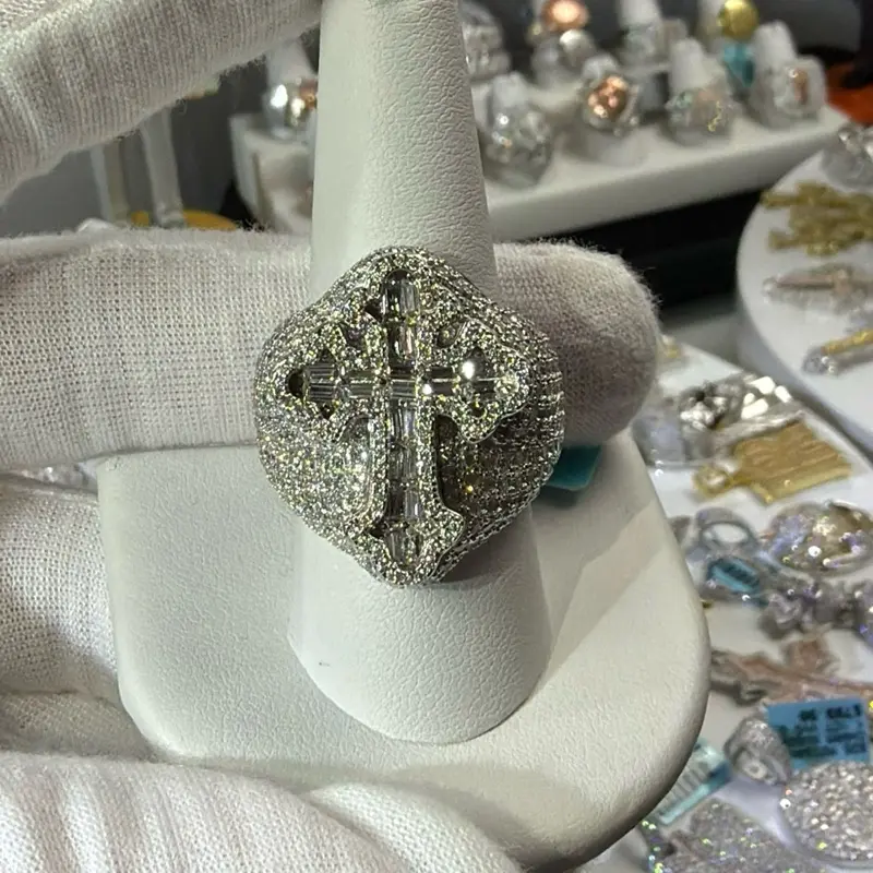 Sterling Silver Moissanite Cross Ring, Moissanite Jewelry for Women's Daily Wear or Special Occasions