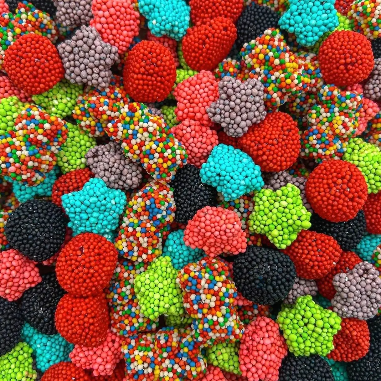 Crunchy Gummy Candy Mix | 2 Pound Bag | Rainbow Nonpareils Bears, Berries, Star Shaped Chewy Clusters | Gummy Mix for Snacking & Candy Buffets | Sweet & Sour Flavors