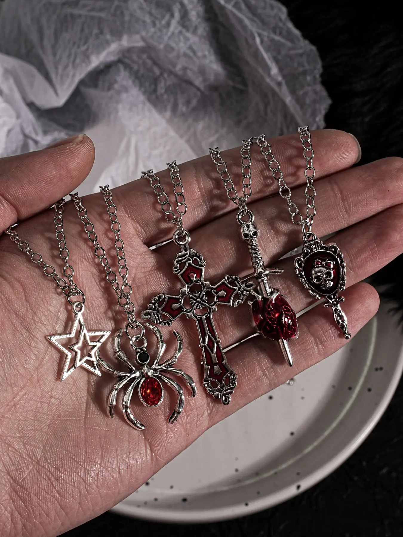 5 Piece Punk Hip Hop Edgy Fashion Unique Elements Necklace Set, Costume Jewelry Alloy Necklace, Spider Gothic Jewelry Cross Skull Star Necklaces, Unisex Holiday Party Gift, Ideal Mother's Day Graduation Present