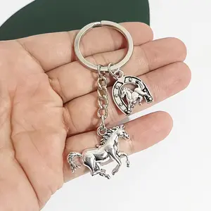 Graduation Cap Keychain for Good Luck, Cute Motivational Carabiner for Backpack & Keys, Academic Gift for Students, School Exam Success Charm