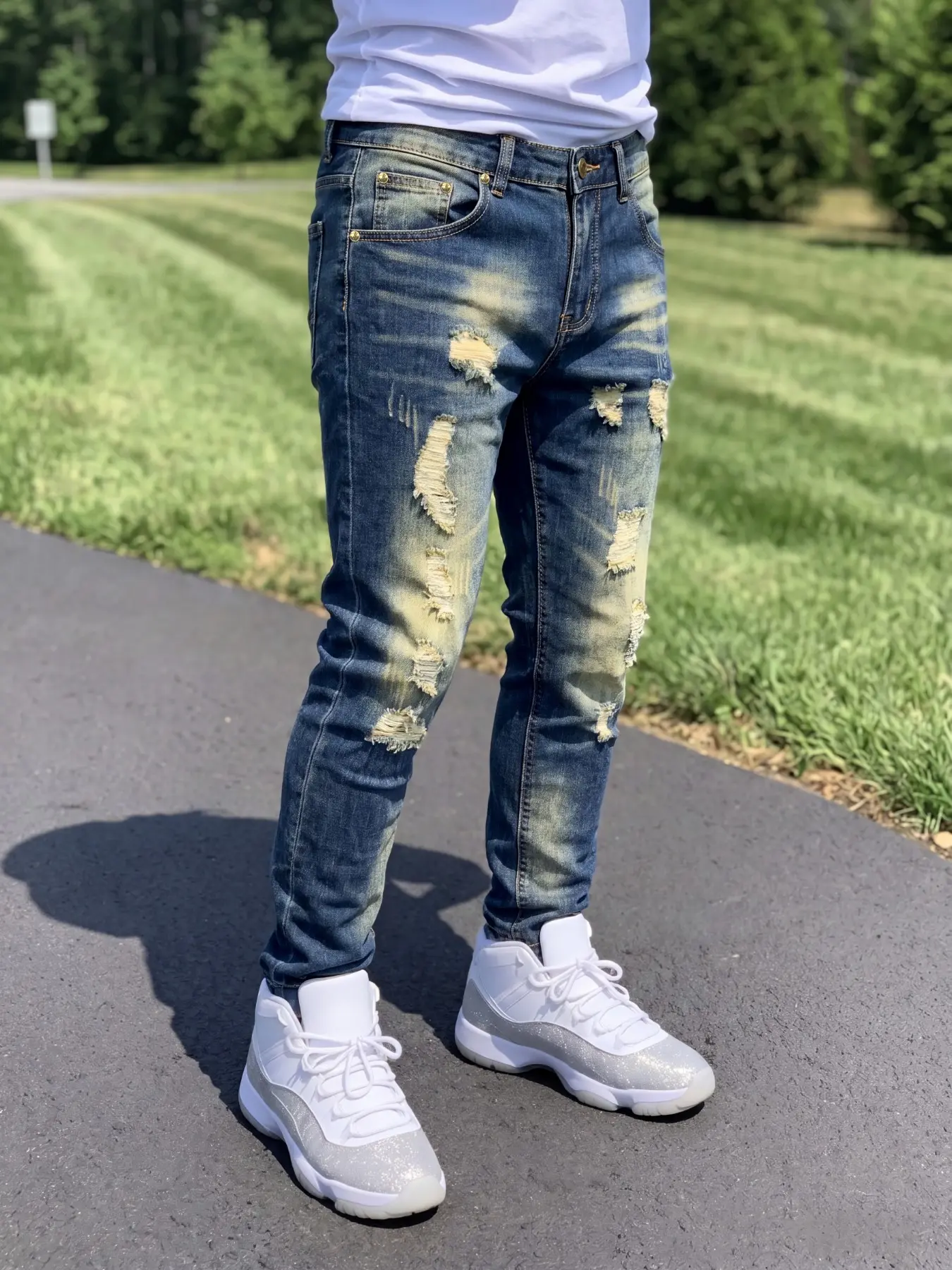 Street Style Men's Loose Vintage Frayed Jeans, Light Blue Wide Leg Patched Ripped Design, Retro Washed Casual Slim Fit Denim Jeans, Menswear, Streetwear, Pants, Jean Pants Bottoms