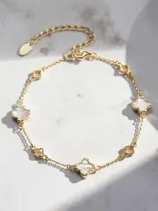 925 Silver Four-Leaf Clover Flower Design Bracelet, Elegant Minimalist Design, Perfect Gift for Women & Girls, New Arrival Jewelry