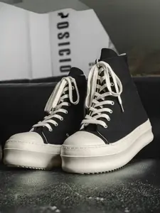 Men's Black-White Angel Shoes High-Top Platform Canvas Sneakers, Minimalist Cool Style, Canvas Material + Side Zipper + Platform Non-Slip Sole, Black-White Elegant, Easy to Wear , Ideal for Daily Outfits & Street Leisure Scenarios