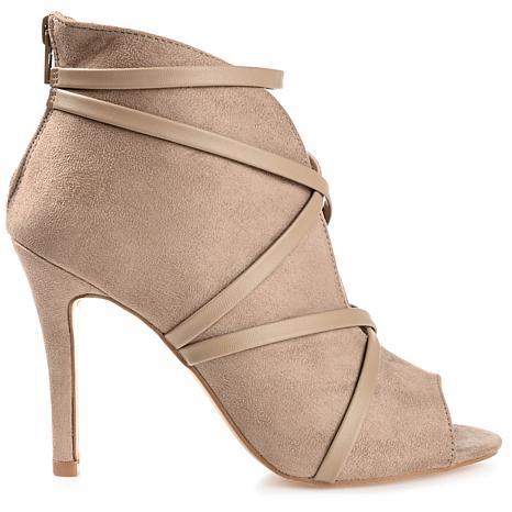 Journee Collection Womens Samara Bootie